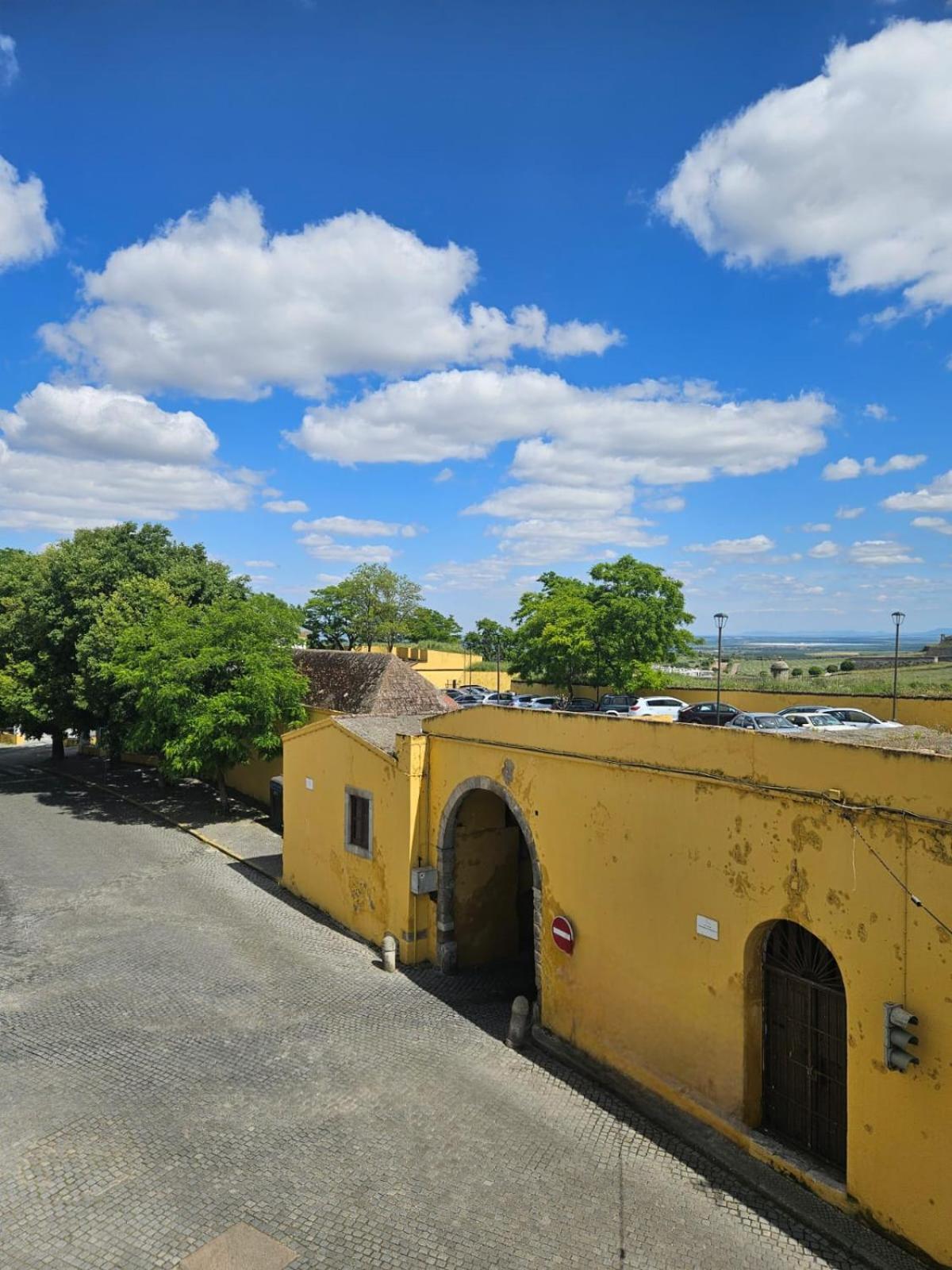 Alcamim Guesthouse Elvas Exteriör bild